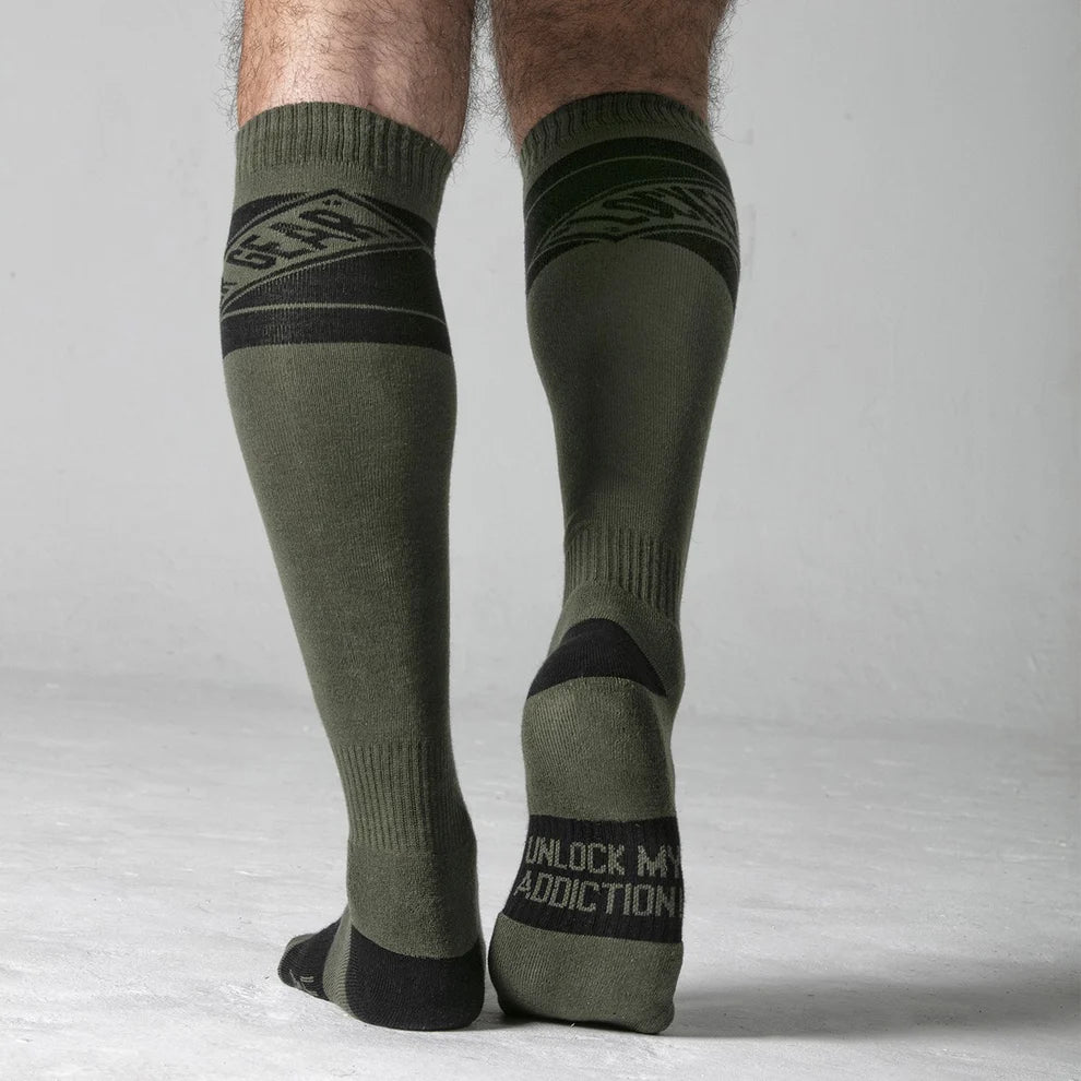 Calcetines deportivos altos verde/negro talla unica