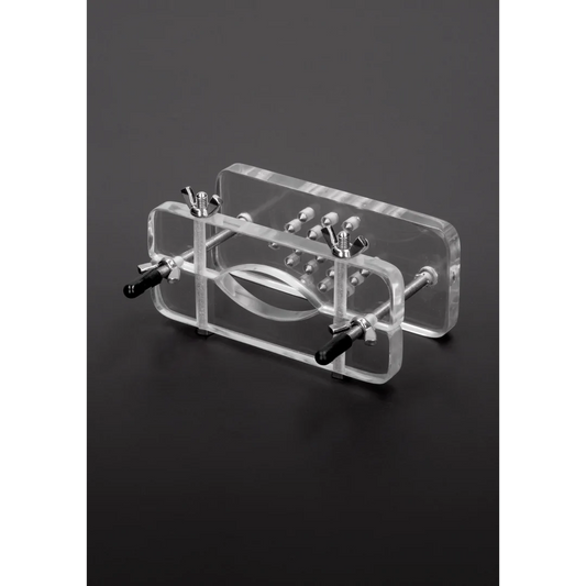 Ball Butcher hecho de Acrilico con espigas